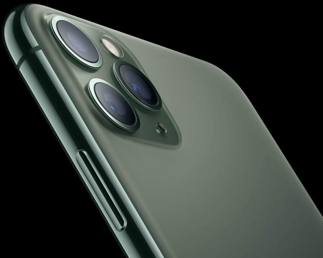 Apple iPhone 11 Review – SMART Techno